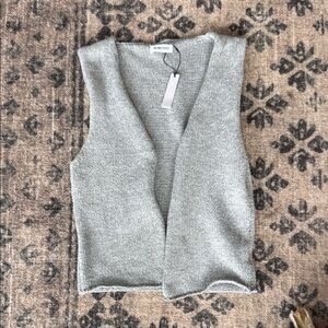 Rumored Heather Gray Knit Vest